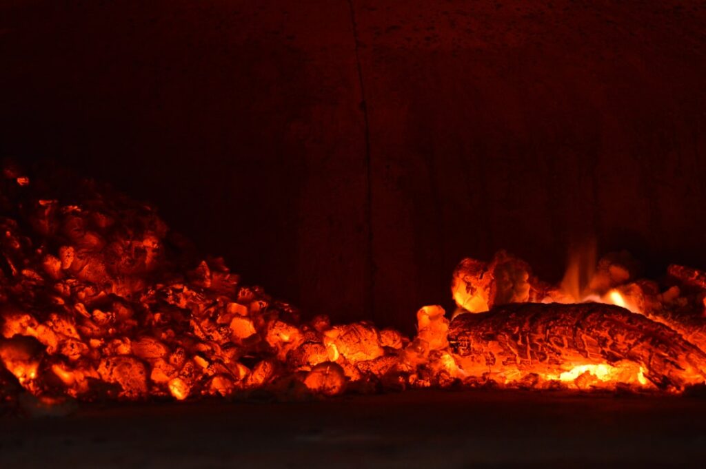 découvrez tout sur la chaleur : définitions, phénomènes, applications et conseils pour bien gérer la chaleur au quotidien.